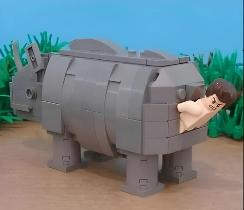 *Носорог из Лего*