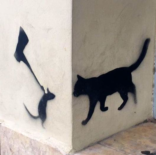 Уличный арт: *Кошки мышки*