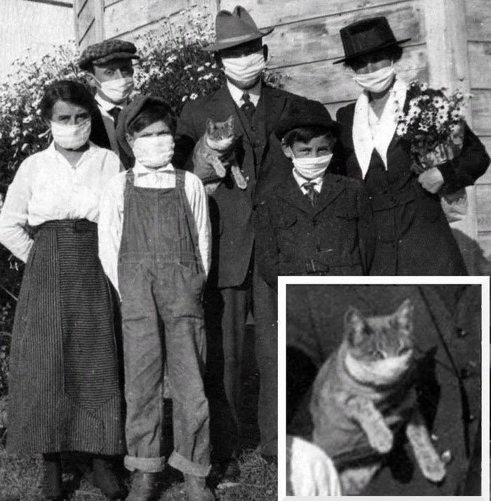 Семейное фото во время испанского гриппа, 1918 год.